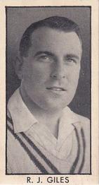 1957 D.C.Thomson County Cricketers (Hotspur) #3 Ron Giles Front