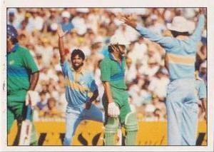 1985 Scanlens Cricket Stickers #22 Chetan Sharma / Imran Khan Front