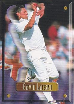 1997 Sports Deck Cricket #32 Gavin Larsen Front
