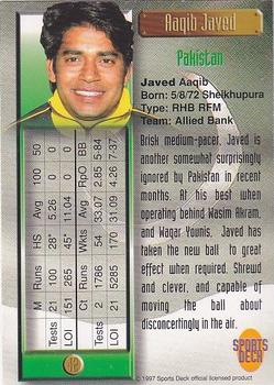 1997 Sports Deck Cricket #42 Aaqib Javed Back