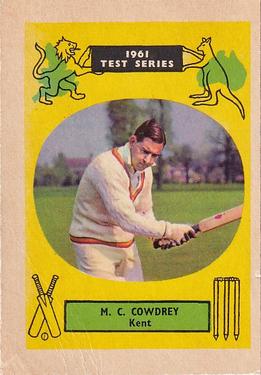 1961 A&BC Cricket 1961 Test Series (Large Border) #13 Colin Cowdrey Front