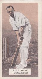1934 Carreras A Series Of Cricketers #28 Robert E.S. Wyatt Front