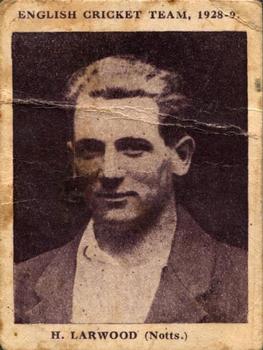 1928-29 Queensland Manufacturers Koala Self Raising Flour English Cricket Team #11 Harold Larwood Front