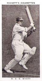 1938 Hignett Tobacco Prominent Cricketers #34 Bob Wyatt Front