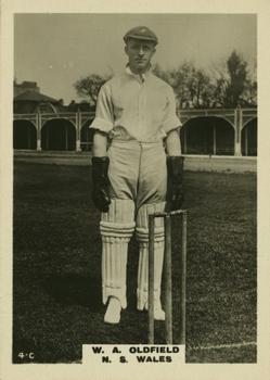 1923-25 Godfrey Phillips Cricketers #4 Bert Oldfield Front