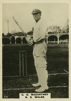 1923-25 Godfrey Phillips Cricketers #7 Charlie Macartney Front