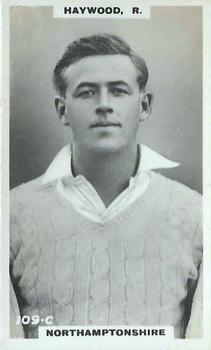 1923-25 Godfrey Phillips Cricketers #109 Robert Haywood Front