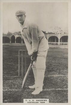 1923-25 Godfrey Phillips Cricketers #1 Tommy Andrews Front