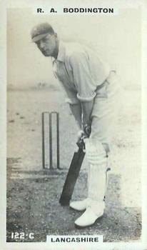 1923-25 Godfrey Phillips Cricketers #122 Robert Boddington Front