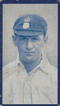 1912 R & J Hill Cigarettes Famous Cricketers (Blue Front) #26 Charlie Llewellyn Front