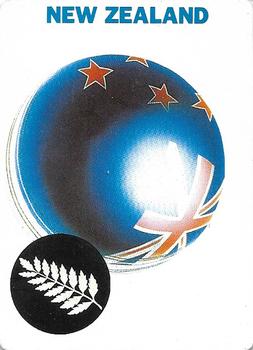 1989-90 Scanlens Stimorol Cricket #38 New Zealand crest Front