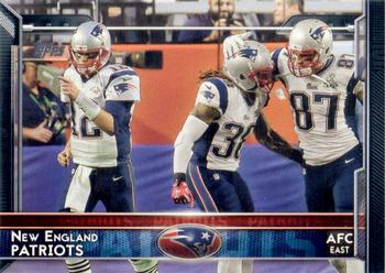 2015 Topps #264 New England Patriots Front