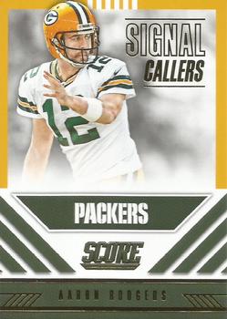 2016 Score - Signal Callers Gold #9 Aaron Rodgers Front