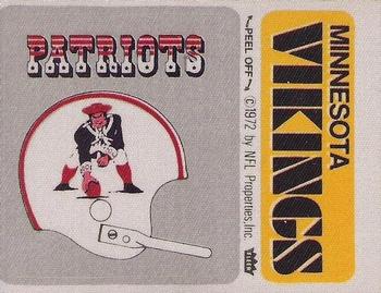 1972 Fleer Football Patches #NNO New England Patriots Helmet / Minnesota Vikings Name Front