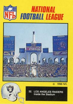 1988 Monty Gum NFL - Paper #32 Los Angeles Raiders inside the stadium Front