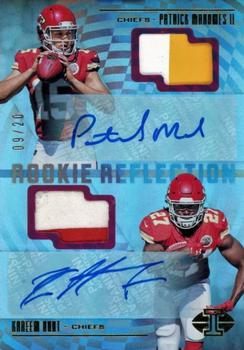2017 Panini Illusions - Rookie Reflection Dual Patch Autographs #RA-MH Kareem Hunt / Patrick Mahomes II Front