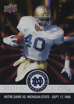 2017 Upper Deck Notre Dame 1988 Champions - Blue Pattern Rainbow #16 Notre Dame Runs Over Michigan State Front