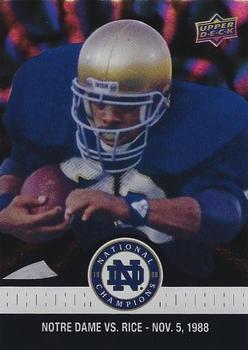 2017 Upper Deck Notre Dame 1988 Champions - Blue Pattern Rainbow #68 Johnson Scores Two TD's on the Ground Front