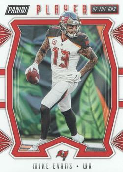 2019 Panini Player of the Day #41 Mike Evans Front
