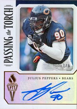 2019 Panini Passing the Torch - Passing the Torch Dual Autographs #PTTD-12 Julius Peppers / Khalil Mack Front