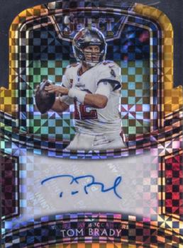 2020 Panini Select - Signatures Gold Prizm Die Cut #SI-TBR Tom Brady Front