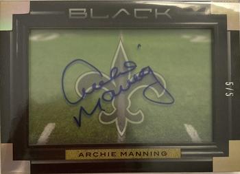 2021 Panini Black - Gridiron Insignia Autographs Gold #SSJ-AM Archie Manning Front