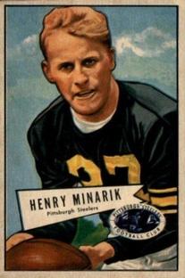1952 Bowman Small #82 Henry Minarik Front