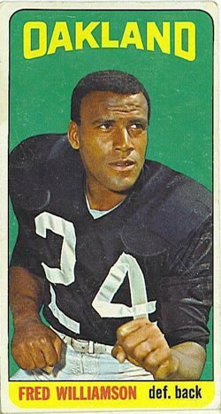 1965 Topps #152 Fred Williamson Front