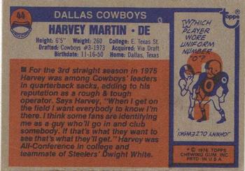 1976 Topps #44 Harvey Martin Back