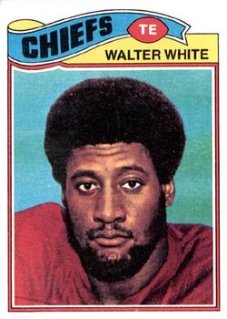 1977 Topps #107 Walter White Front