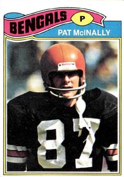 1977 Topps #152 Pat McInally Front