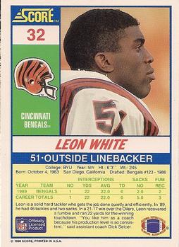 1990 Score #32 Leon White Back