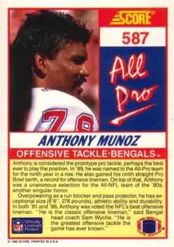 1990 Score #587 Anthony Munoz Back