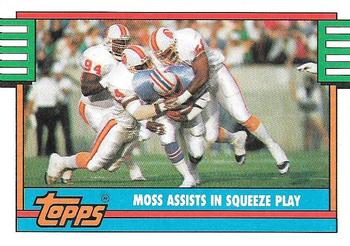 1990 Topps #506 Moss Assists In Squeeze Play Front
