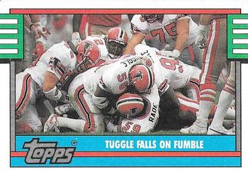 1990 Topps #514 Tuggle Falls On Fumble Front