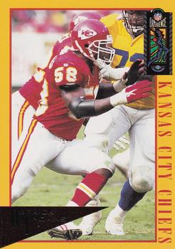 1995 Classic NFL Experience - Gold #45 Derrick Thomas Front