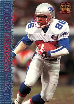 1995 Pacific - Blue #135 Troy Brown Front