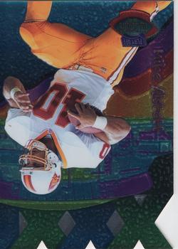 1996 Playoff Illusions - XXXI #32 Mike Alstott Front