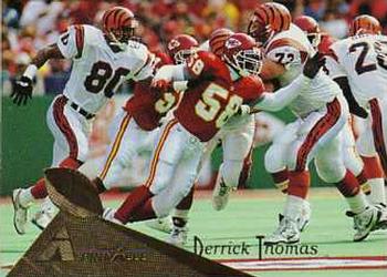 1994 Pinnacle #32 Derrick Thomas Front