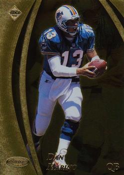 1998 Collector's Edge Masters - 50-Point Gold #89 Dan Marino Front