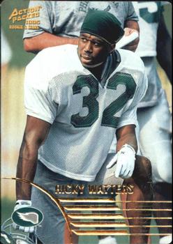 1995 Action Packed Rookies & Stars #7 Ricky Watters Front