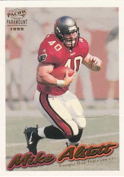 1999 Pacific Paramount - Gold #226 Mike Alstott Front