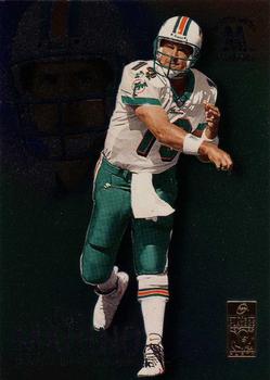 1999 SkyBox Molten Metal - Player's Party #68 Dan Marino Front