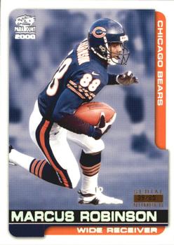 2000 Pacific Paramount - HoloSilver #44 Marcus Robinson Front