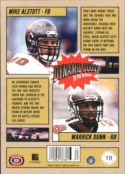 2001 Pacific Dynagon - Dynamic Duos #19 Mike Alstott / Warrick Dunn Back