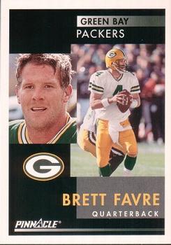 2002 Leaf Rookies & Stars - Pinnacle #1 Brett Favre Front