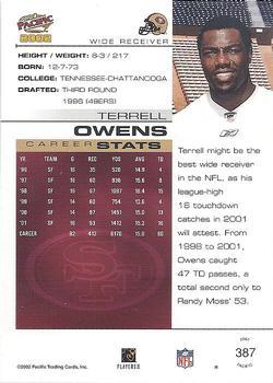 2002 Pacific - Premiere Date #387 Terrell Owens Back