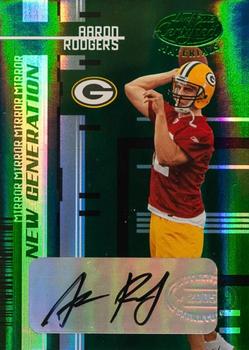2005 Leaf Certified Materials - Mirror Emerald Signatures #162 Aaron Rodgers Front