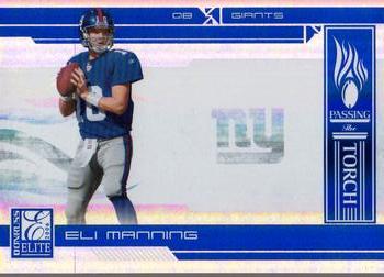 2006 Donruss Elite - Passing the Torch Blue #PT-7 Eli Manning Front