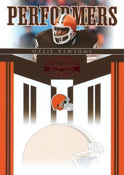 2006 Donruss Gridiron Gear - Performers Red #PR-9 Ozzie Newsome Front